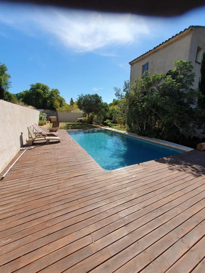 Apartmán La Cigale Et La Fourmi Nîmes Exteriér fotografie