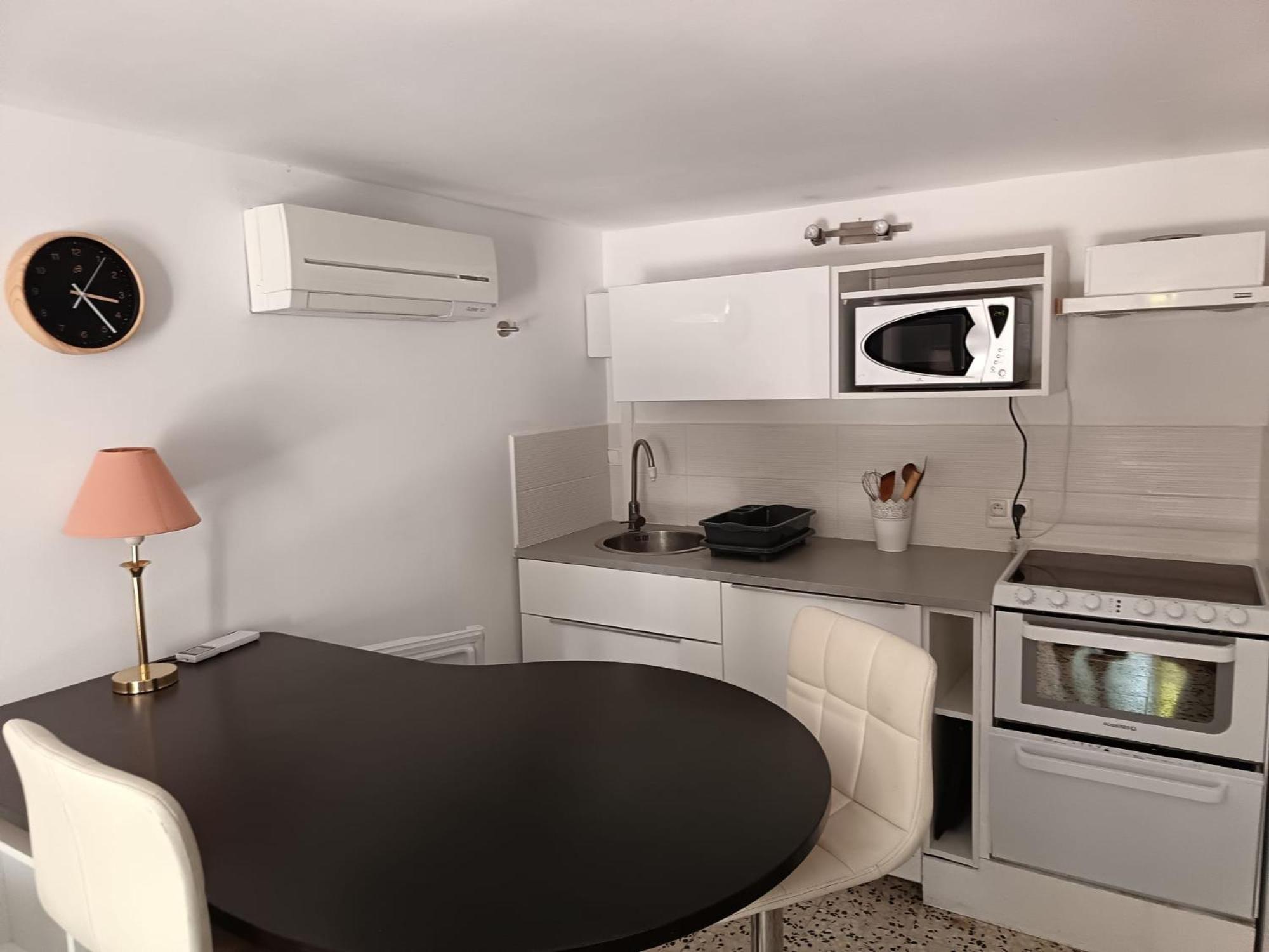 Apartmán La Cigale Et La Fourmi Nîmes Exteriér fotografie